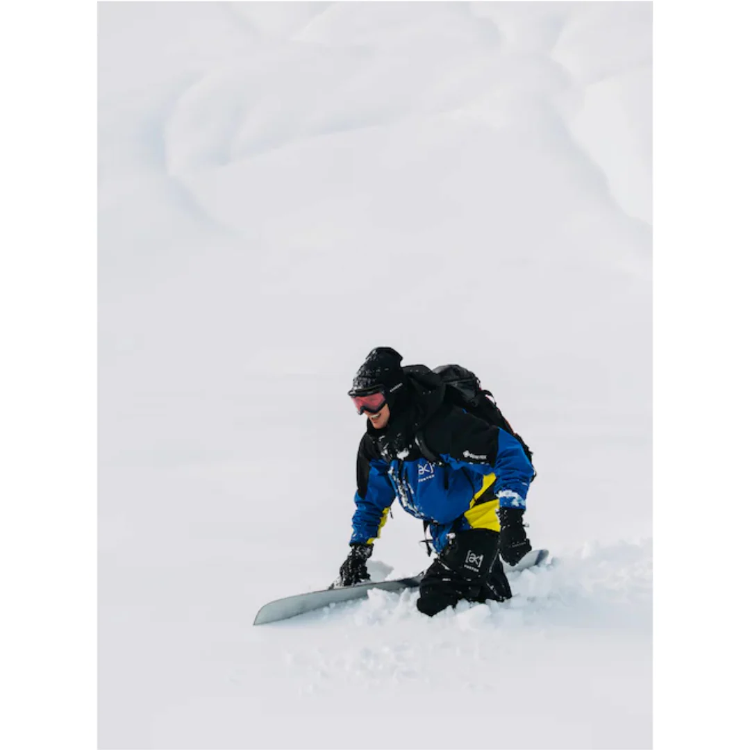 Burton Men's [ak] Swash GORE‑TEX 2L Jacket - True Black / Blue Teal / Atomic Yellow - Image 10